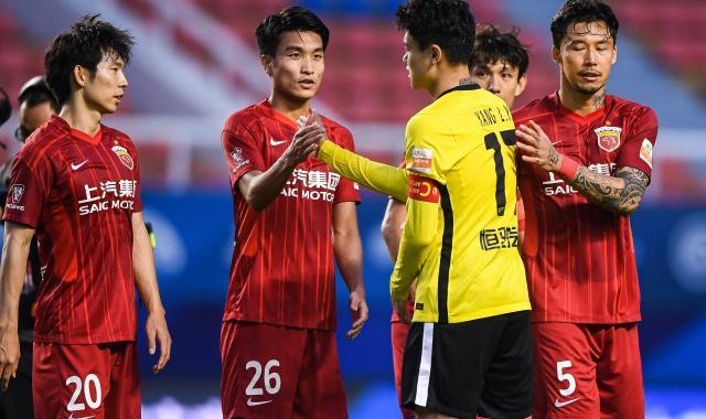 pp电子平台-换了人间！场均不足1分 昔日顶流对决已成互啄局