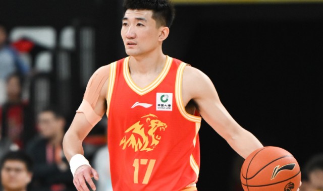 pp电子官方网站-CBA官宣抢三大战12人名单：孙铭徽时隔93天复出 欲助广厦冲四强
