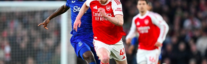 pp电子APP-豪门悲喜夜：居莱尔后场吊射皇马4-1 阿森纳2-0 曼城1-1惨遭爆冷|联赛|西汉姆联|埃弗顿|皇家马德里|勒沃库森_新浪体育_新浪新闻