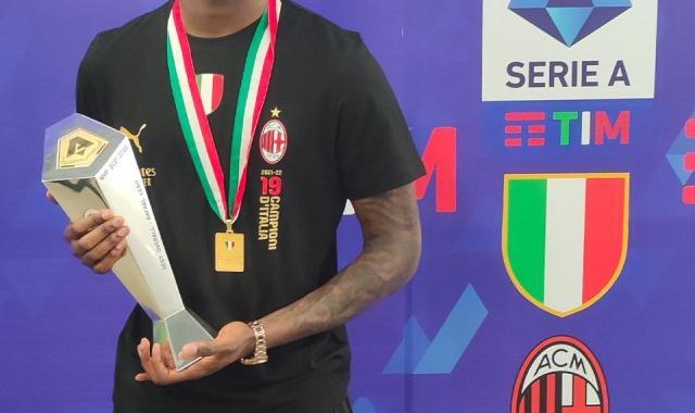 pp电子APP-个人成年队首冠 当选意甲MVP 22岁莱昂前途无量！